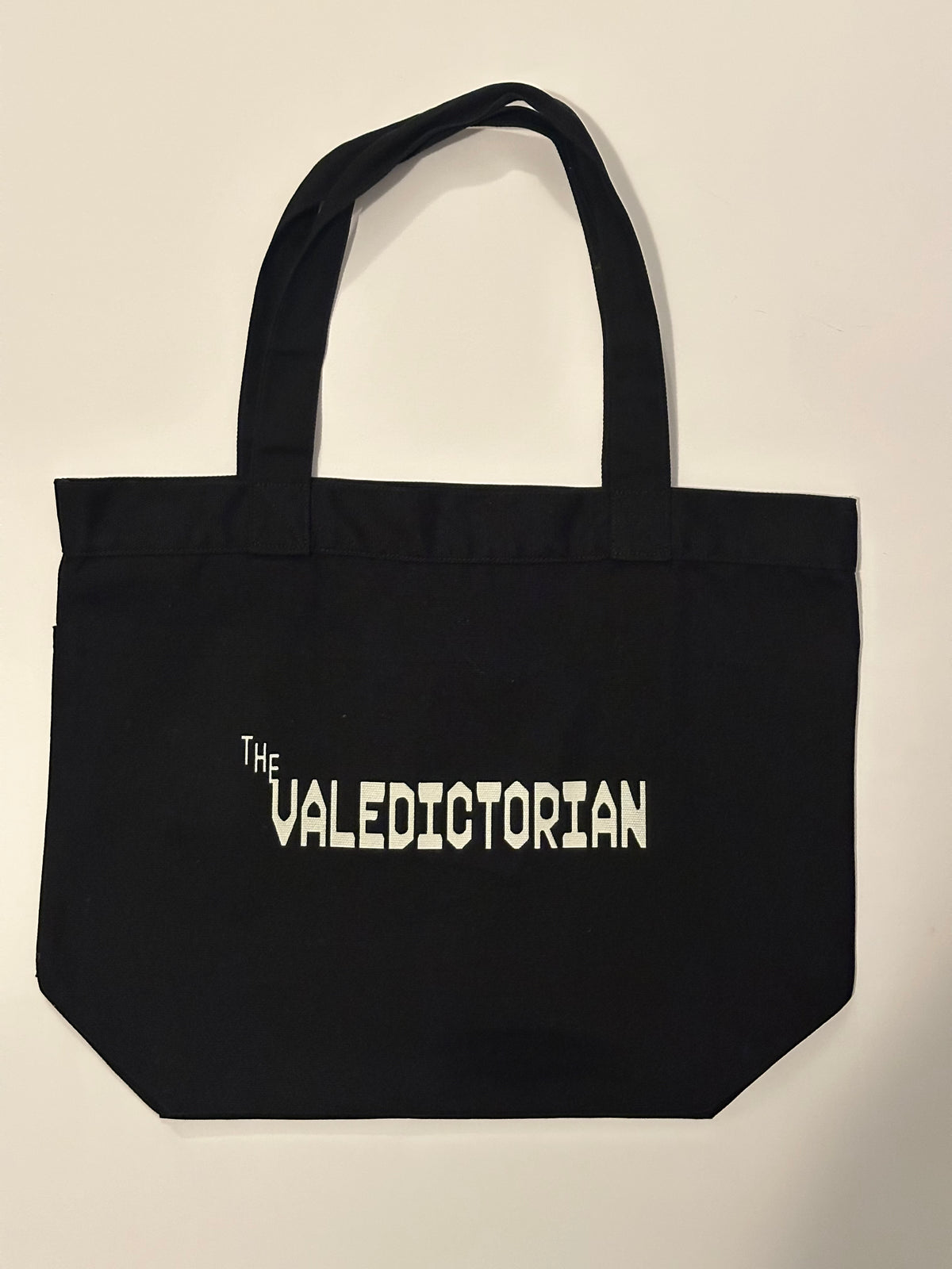 Arrival Pocket Tote — Black